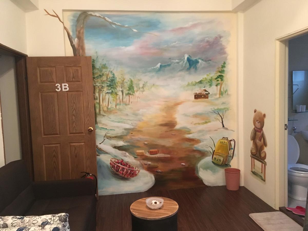 Shining Forest Hostel 花蓮市 エクステリア 写真